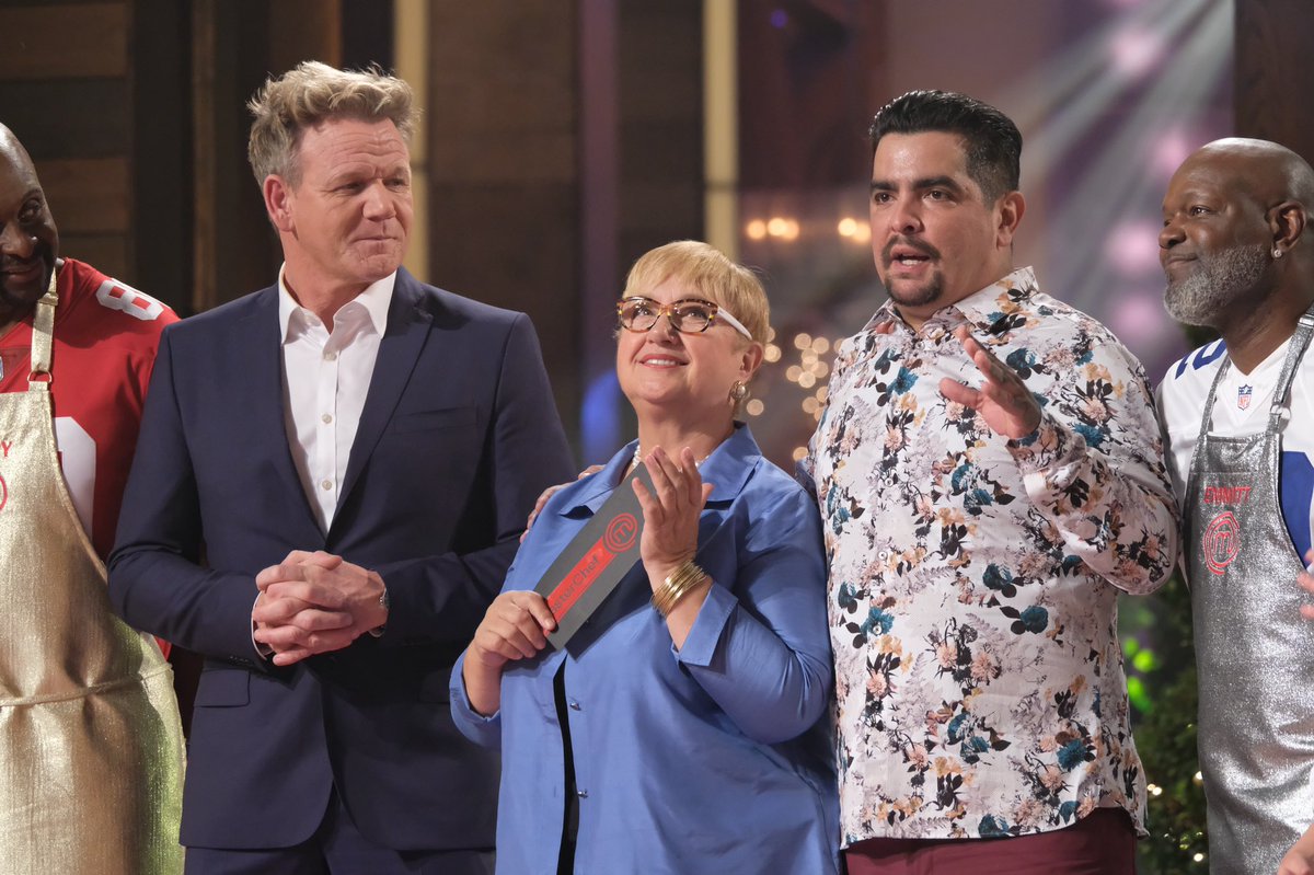 Gordon Ramsay On Twitter Thx To Everyone Who Joined Aaronsanchez And I For The Masterchefjunior Celebrity Showdown On Your Thanksgiving Night Thx To Emmittsmith22 Jerryrice Ericstonestreet Terrencehoward Lilrel4 And Alydenisof For