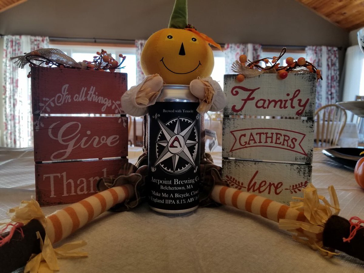 Enjoy today with family and friends! Give thanks for the many blessings! Happy Thanksgiving everyone! 🦃🍻 #craftbeer #westernmass #belchertown #thanksgiving