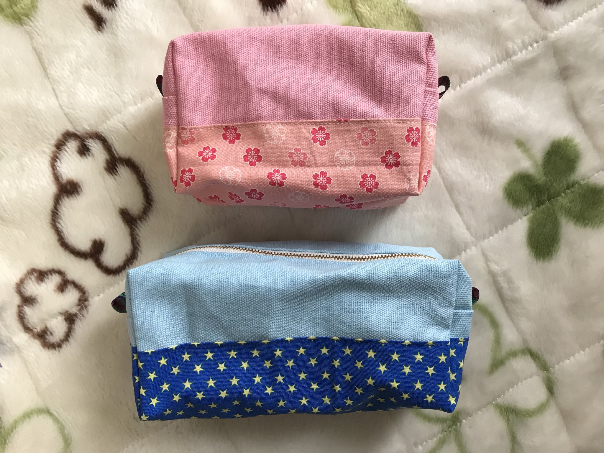 みそやま もちマスを落とさないようにオススメしたいのがこちらの もち運びポーチ これがあればカバンの中からもちが転がり落ちる心配もなし 百均で小さな持ち手を購入してタグにつければカバンに下げる事も出来ちゃう T Co Edrh7njvl8
