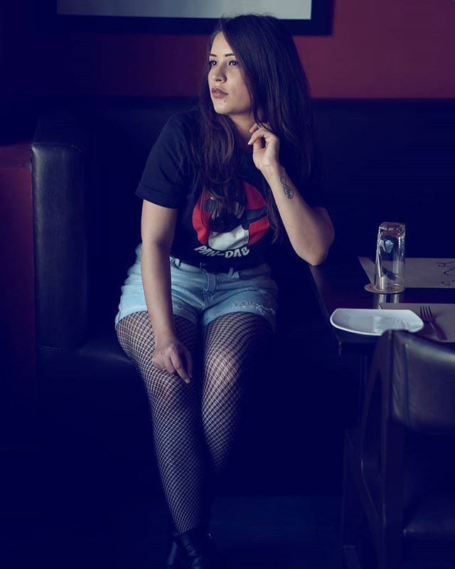 justinjaideep's tweet photo. MONIKA
Photographer : @justinjaideep
Model : @aquasketchbook
.
.
.
.
#portraiture #fashion #fishnetstockings #rsa_portraits #fashionblogger #VSCOcam #snapseed #theportraitpr0ject #bangalorefashionphotographer #portraitpage #bangalore #fishnets #makeport… https://t.co/bVbpFVvk0k https://t.co/TLVvOmRTpi