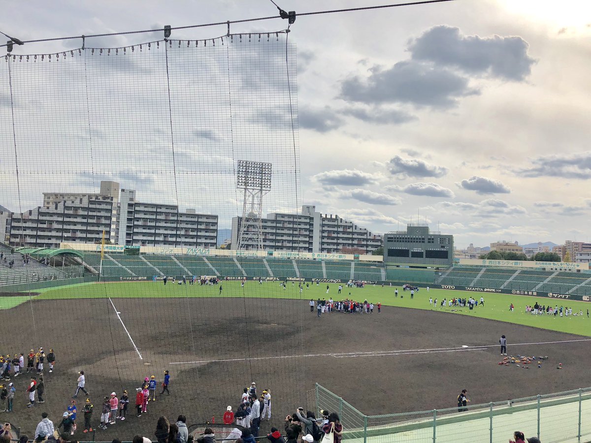 sokira25's tweet photo. 北九州の野球教室を見学〜 https://t.co/wLEUqdAJdc