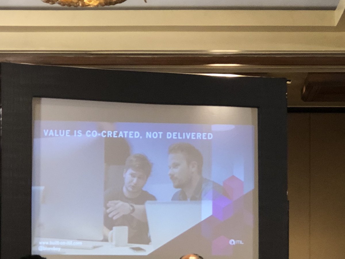 itSMFIndia's tweet photo. We have to shift the language in the #ITSM industry @bloreboy @AXELOS_GBP #itsmfind18 https://t.co/IzKjhOpKQd