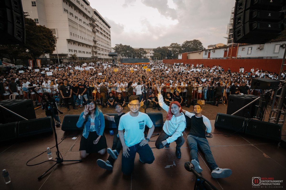 thevto's tweet photo. the last leg for 7/11 BYOC concert is done! thank you so much UE CALOOCAN! it was indeed a blast! we hope to see you guys again next time! ✨
📸: @rj_villanuevaa
#711BYOConcert
#AutoGraceAvenue
#RedlinesProduction
#thevowelstheyorbit https://t.co/8ICt1Uuqdr
