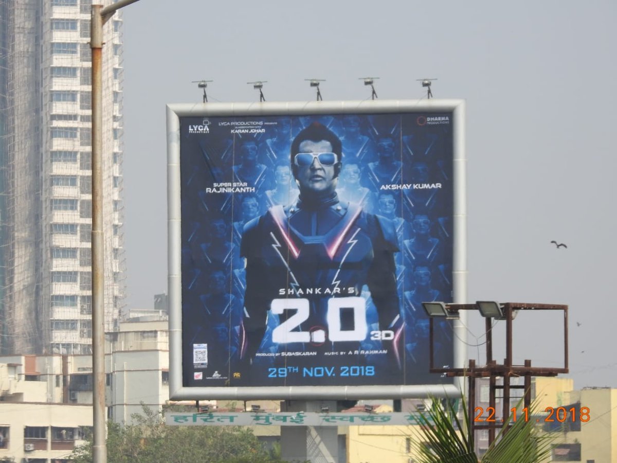kollywoodtimes's tweet photo. #2Point0 Mania in #Mumbai city..
#2Point0Promotions
@karanjohar @apoorvamehta18 @rajinikanth @akshaykumar @shankarshanmugh @arrahman @LycaProductions @divomovies @2Point0movie https://t.co/j6Vc7TcfUN