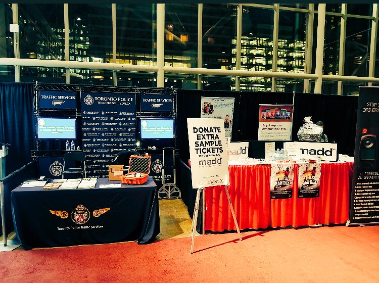 <a href="/MaddToronto/">MADDToronto</a> Volunteers, <a href="/CentennialEDU/">Centennial College</a> #policefoundations students &amp; <a href="/TrafficServices/">TPS Traffic Services</a> at the <a href="/GFWE/">Gourmet Food & Wine</a> promoting safe and sober driving this #holiday season. Plan ahead if you’re going to be drinking or consuming cannabis.