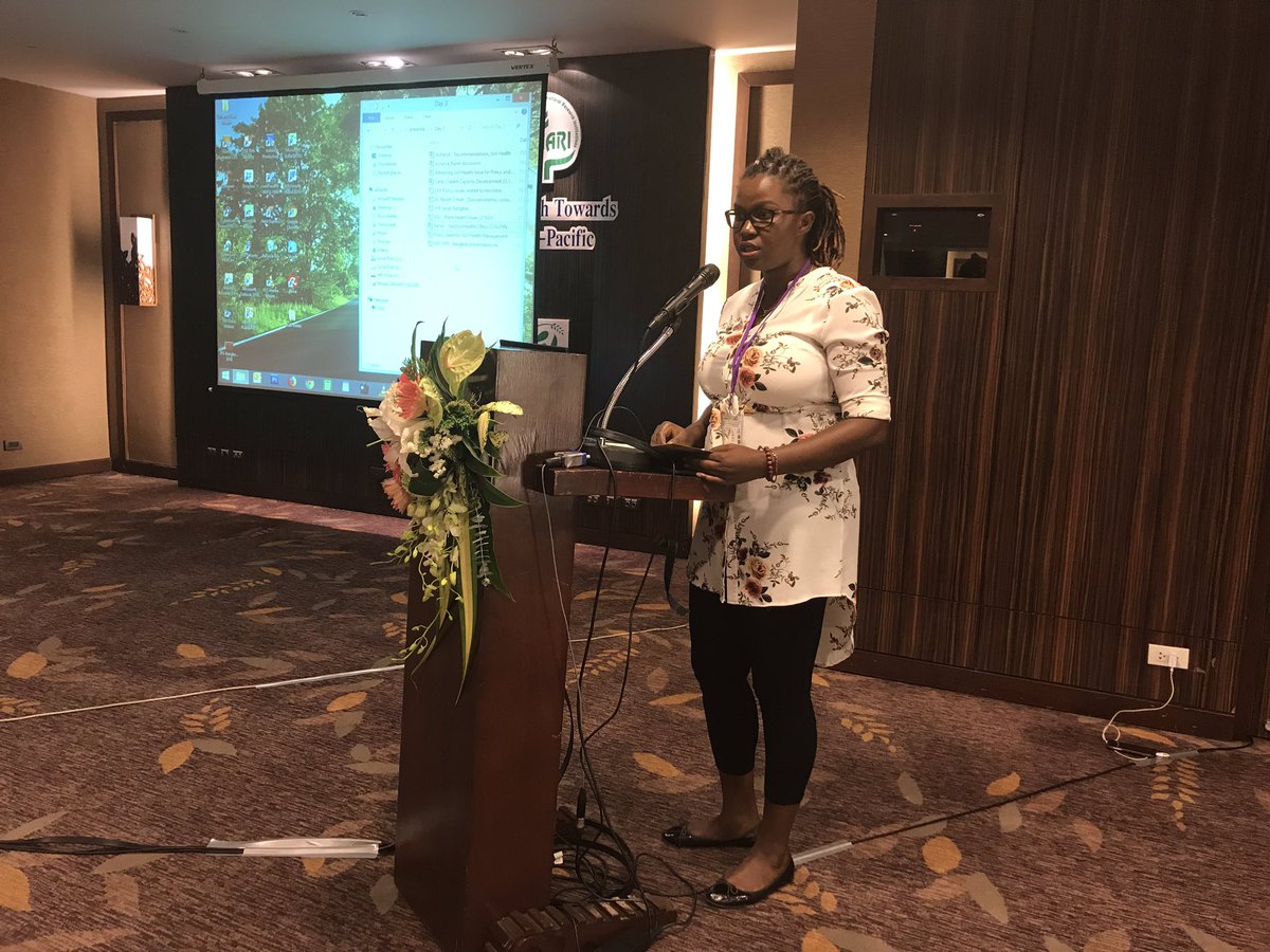 APAARI's tweet photo. Mary Atieno of CIAT, on capacity development in microbial biotechnology #soilhealth #climatechange  #SDG #sustainability #planthealth https://t.co/DuuAbF8kow