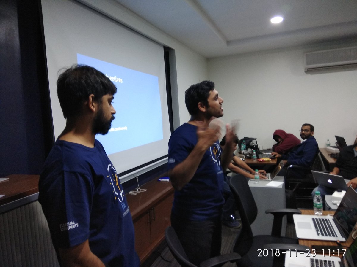 pareshmahajan11's tweet photo. Continuous Delivery on AWS ECS via Docker and Terraform
by our own Prashant Kalkar @kalkarprashant and Kaushik Chandrashekar in full force at Regus, Magarpatta - Pune
@EEIndia @ExpertTalks_In https://t.co/uopM0KfJUc