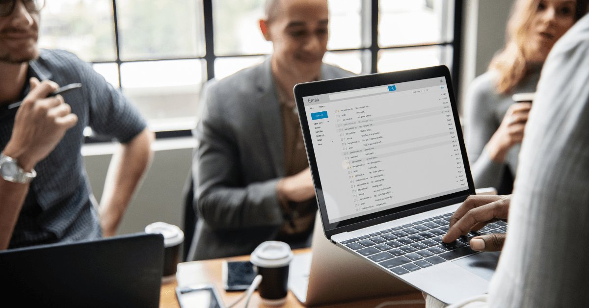 Hubiloconnect's tweet image. Simplify Event Registrations with Hubilo’s All-New RSVP Engine
Read here - goo.gl/bZzM17
#EventRegistrations #EventTech #HubiloProduct #EventIndustry #RSVPEngine