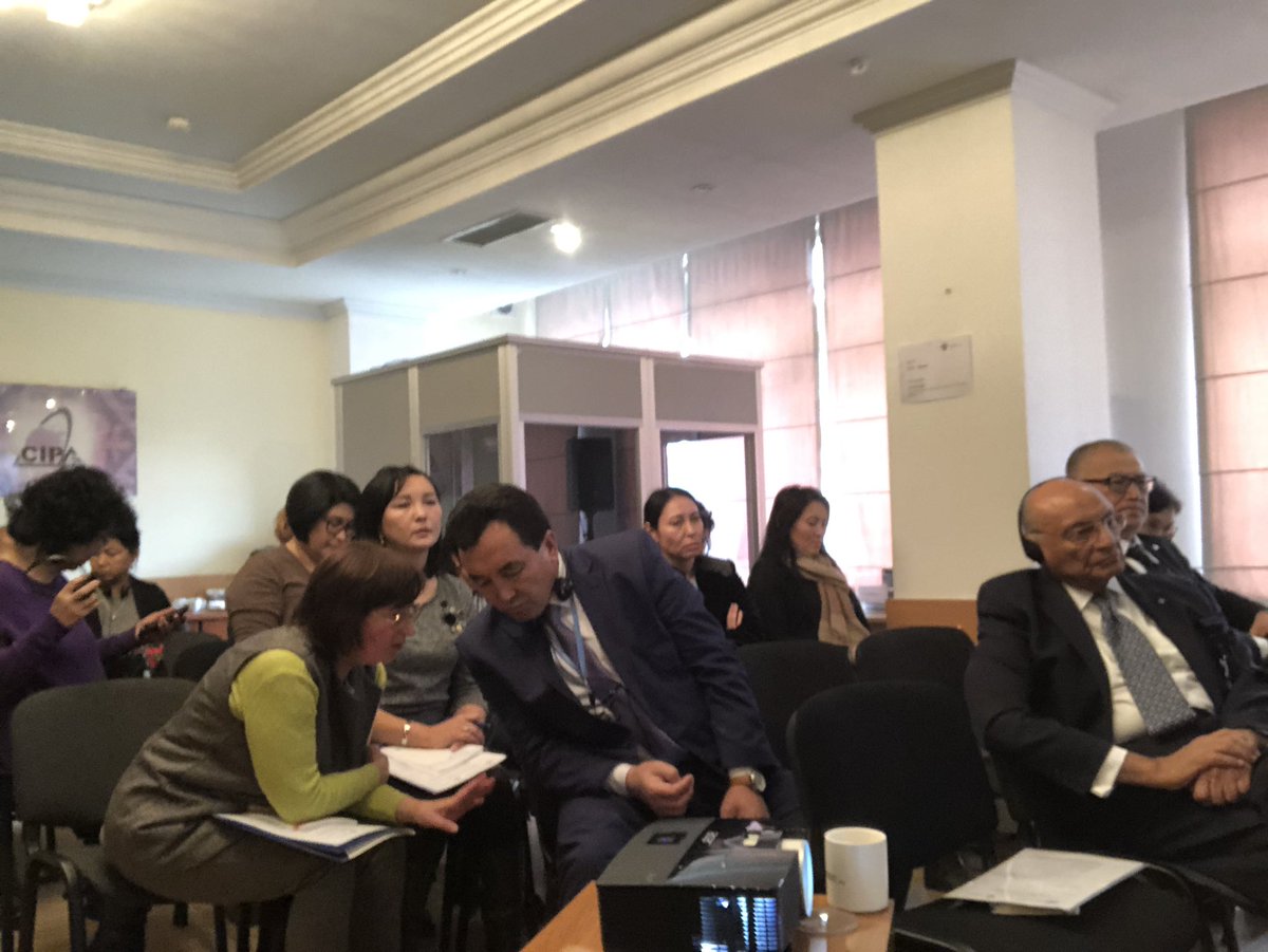 ozonnia's tweet photo. Our very own Ekaterina Perfilyeva summarizing the conclusions of a very vigorous and extensive dialogue on food security and nutrition in Kyrgyzstan. The Dev Dialogues have proved their value added given how passionate and extensive this first one was. Looking forward to others https://t.co/1Cr47s5C5x
