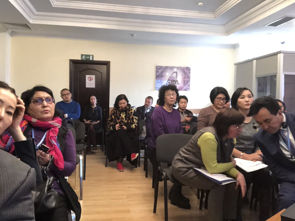 ozonnia's tweet photo. Our very own Ekaterina Perfilyeva summarizing the conclusions of a very vigorous and extensive dialogue on food security and nutrition in Kyrgyzstan. The Dev Dialogues have proved their value added given how passionate and extensive this first one was. Looking forward to others https://t.co/1Cr47s5C5x