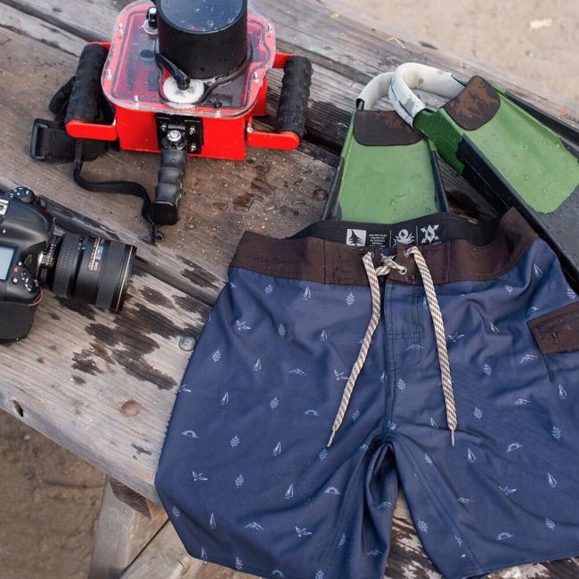 HippyTree's tweet image. Essentials for the modern day waterman. Our new Motif Trunk features four way eco-stretch fabric made in part from recycled plastic bottles. Designed for performance and comfort ensuring your time in the water is well spent. Shop our boardshorts here buff.ly/2LjuHR8