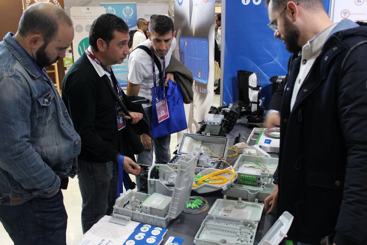 Anvimur's tweet photo. Última hora de la #acutel2018. Muchas gracias a todos aquelos que habéis visitado los stand de Anvimur Telecomunicaciones. https://t.co/OADxfQlryV