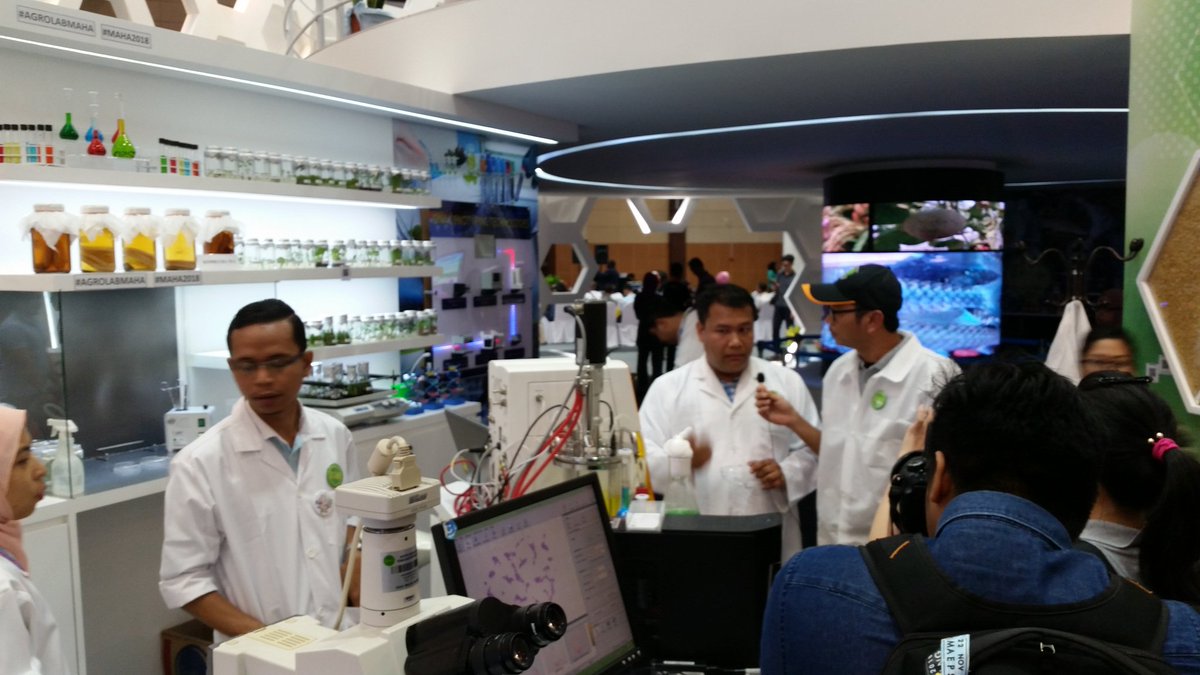 sveltesagacious's tweet photo. A few pictures of #MAHA2018 for today #BIOCHAT @bioeconomycorp @moaMalaysia @MAHA2018my @maepsserdang @mardimalaysia https://t.co/8aVMJQEHbX