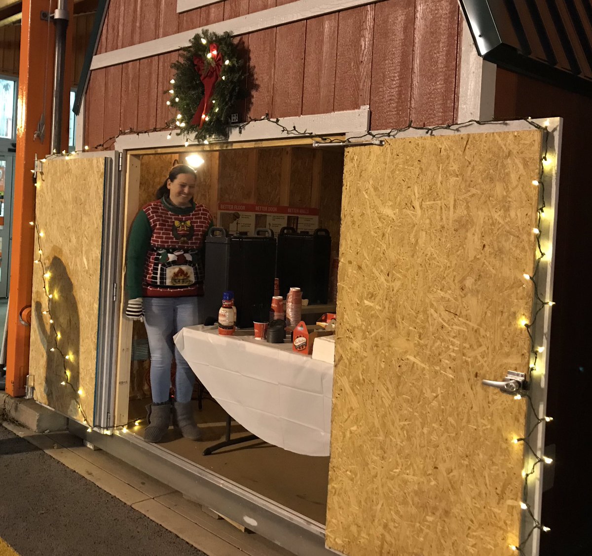 PiquaPete's tweet photo. Coffee and Tim Bits at the Piqua HD! @Allibucket @kelly_broyles @jzeilerman @BethSwob @TheRealBStoo @KevinDGlover @Jrp110371 @GardnerD187 https://t.co/ot2rT3k0dX