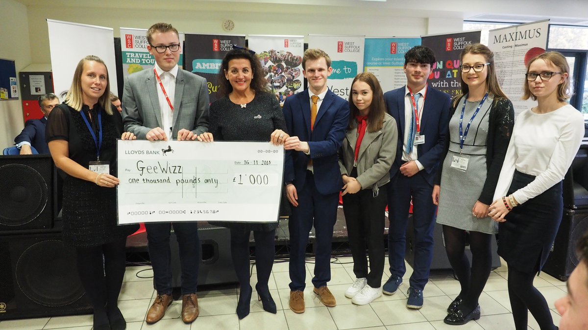 WestSuffolk's tweet photo. Proud of our students and the wonderful #charitable work they continue to do, handing over £1,000 to @geewizzcharity. If you'd like to help support the work of Gee Wizz Charity this #Christmas, click here to donate or fundraise: https://t.co/rcHA6XqzVe #BuryStEdmunds #GEW18 https://t.co/ZX12VxnLyV
