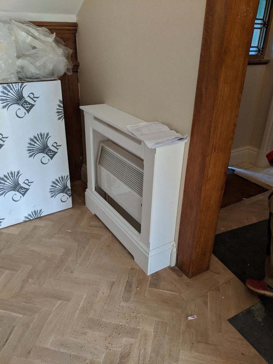 DesignCreate3's tweet image. Installing bespoke made radiator covers to hide some ugly (but functional) heaters. One down, 16 to go!

#bespoke
#radiatorcovers
#hideit
#designandcreate 
#interiors 
#interiorstyling