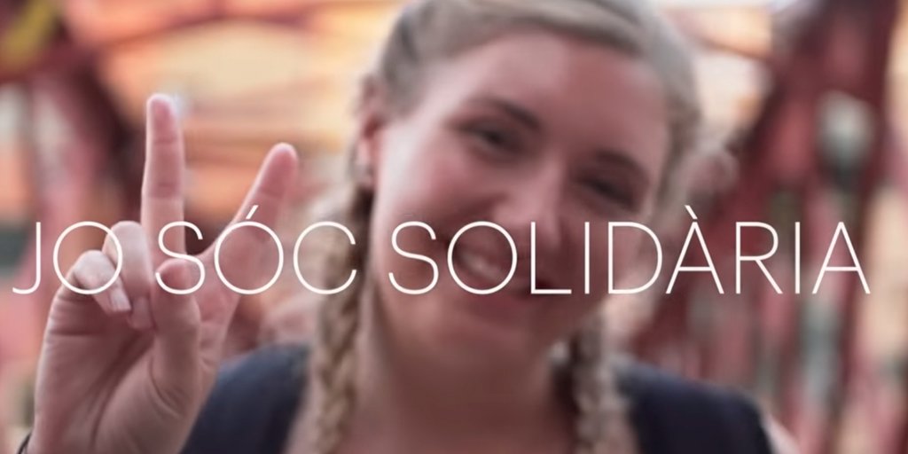 joventutcat's tweet photo. La Sarah, en Daniel i en Márton són tres joves que han vingut a Catalunya com a voluntaris del #EuSolidarityCorps. Vols conéixer la seva experiència? La campanya #SocSolidari te l'explica https://t.co/cgkwyqy4Ib @EUinBCN #jovecat https://t.co/cOJGJqZiQY