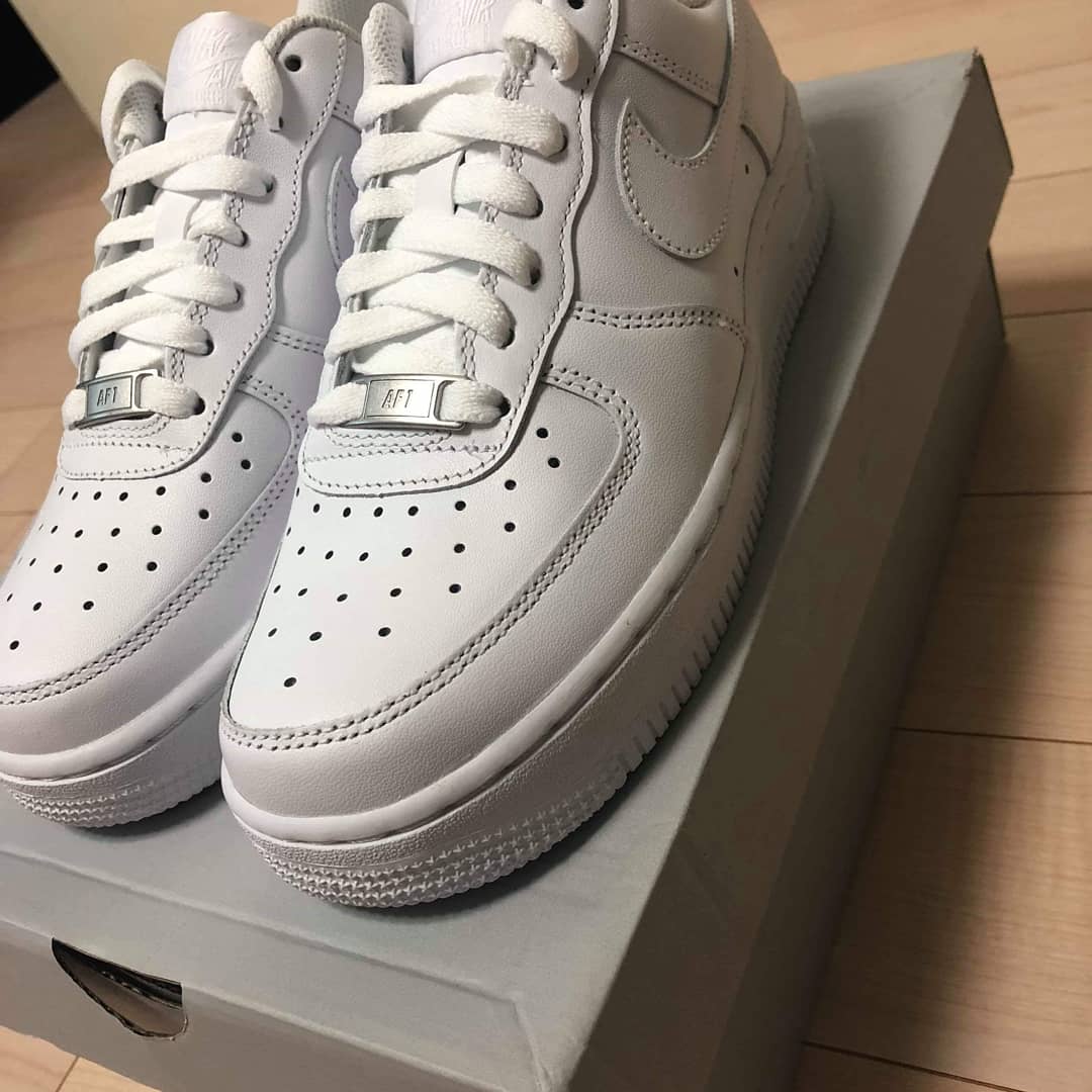 PreorderKOREA7's tweet photo. Sale❗❗❗❗Nike AF1 ของแท้จากเกาหลี
 ป้ายห้อย แท้ยิ่งกว่าแท้🇰🇷

Size 7.0us

ราคา 3,000 บาท รวมส่ง

โดนเทเลยเอามาsaleค่าาา มาซื้อหน่อย🤗😍

#af1#nikeairforce#nikeakorea#สินค้าพร้อมส่ง#พรีออเดอร์เกาหลี https://t.co/HOVUFclhT6