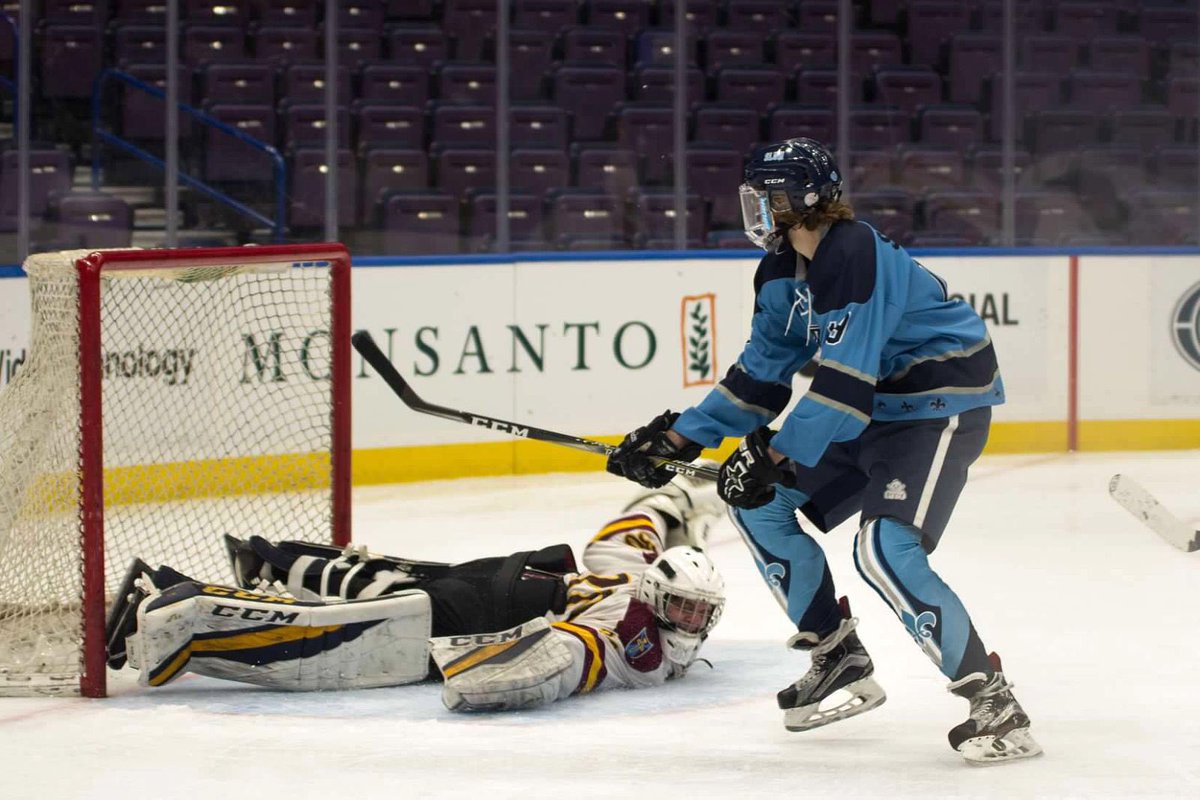 SLUHHockey's tweet photo. Game Day!

8:15 pm.  Queeny Park

Vs. DeSmet https://t.co/wdzLF7qjdH