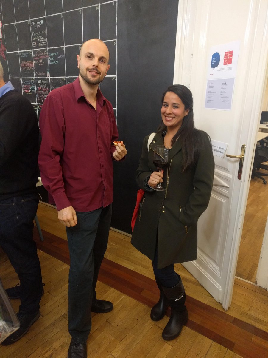 620chilinights's tweet photo. #connections #businesscards #pizza #wine #beer #networking #startup #community #fun https://t.co/bOyaMeJPc4