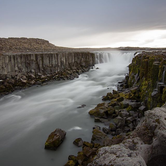 FotoCesc's tweet photo. • S e l f o s W a t e r f a l l • #iceland #mystopover #selfosswaterfall #nature #traveltoiceland https://t.co/b6W3liKsef https://t.co/mUDVAkEvcM