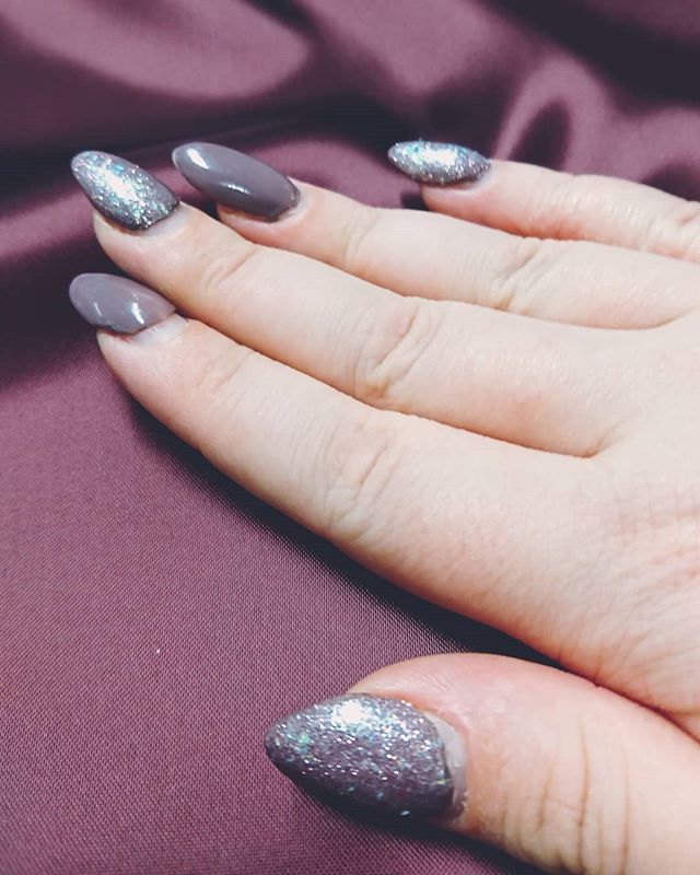 remimin__'s tweet photo. Take some nails 💅
.
.
.
.
.
.
.
.
.
.
.
.
.
.
.
#nails #nailsofinstagram #nailart #acrylicnails #gelnails #kiaraskydippowder #kiaraskynails #Kiarasky #glitter #glitternails #purple #purplenails #nails💅 #💅 https://t.co/G9jE9qtneH https://t.co/XK5HNn3olK