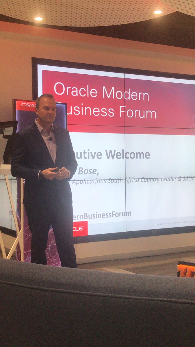 danielrobus's tweet image. Derek kicking off the modern business forum with a trip back in time...AI is not new, it’s just becoming newly popular