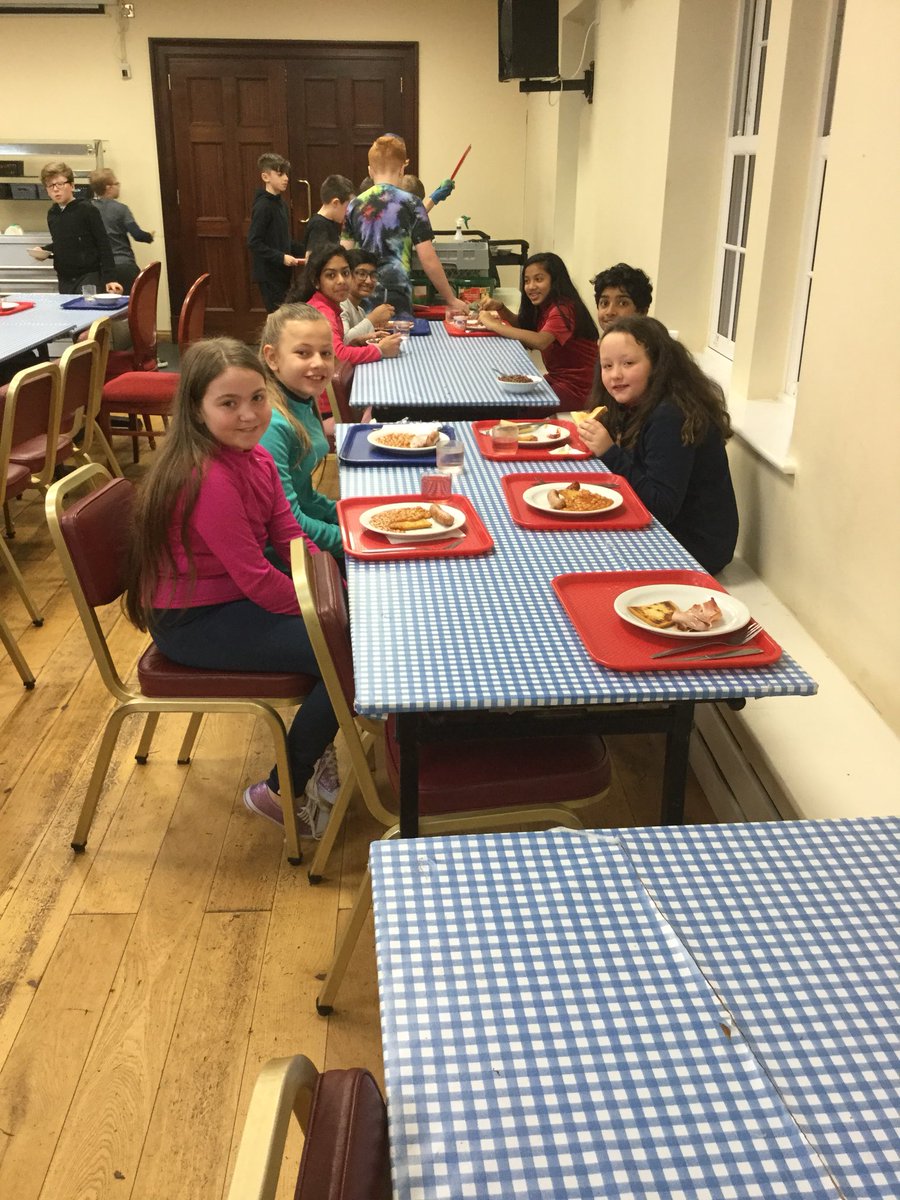 StMarksPrimary1's tweet photo. Final breakfast before home #lockerbie2018 https://t.co/pTQBoXHXeT