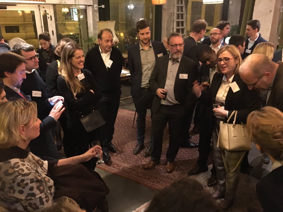 lyondemain's tweet photo. Soirée inter-réseaux Lyon et Villeurbanne...L’occasion pour les chefs d’entreprises de mieux se connaître pour mieux se développer..7 clubs d’entreprises @gevil_69 @CEE2 @CEE6_LYON @AssoCLE7 #CAC41 #CE95 #CLUBPARTDIEU ..clubs d’entreprises à découvrir très vite sur Lyon Demain https://t.co/mNvbi1tRP4