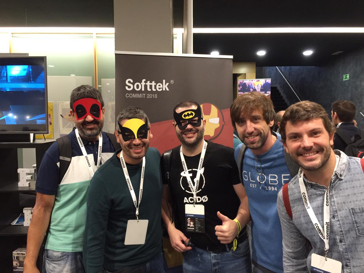 miguelffdz's tweet photo. Empezamos visitando a la gente de @SofttekEspana preparando a #LosDevelopers y #LasDevelopers para #TheDailyWar!!! https://t.co/pJKVJcYBX1
