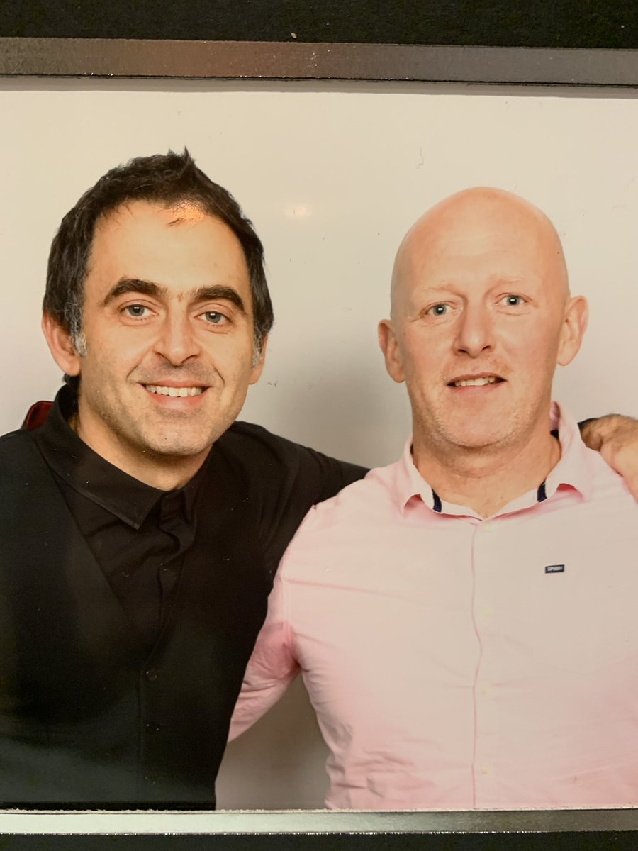 thedessertdiva_'s tweet photo. @ronnieo147 Fab night according to Mr S - hope you enjoy the brownies 😊 https://t.co/l0x0XAL26a