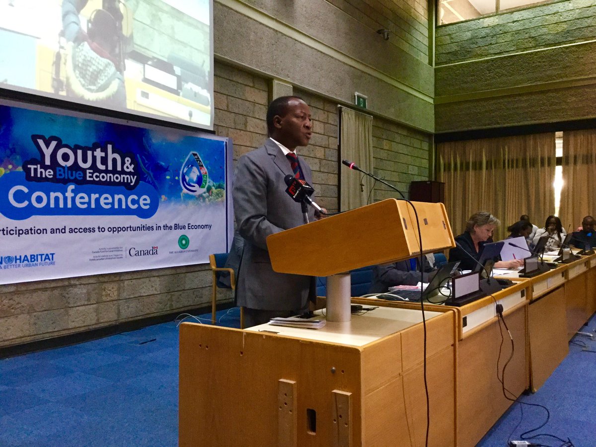 CanHCKenya's tweet photo. Involving #YouthVoices at the @BlueEconomy2018  = #YouthEmpowerment to fully participate in the conversation on conserving our waters for future generations. #YouthBlueEconomy https://t.co/fQ8DZ7NsZv