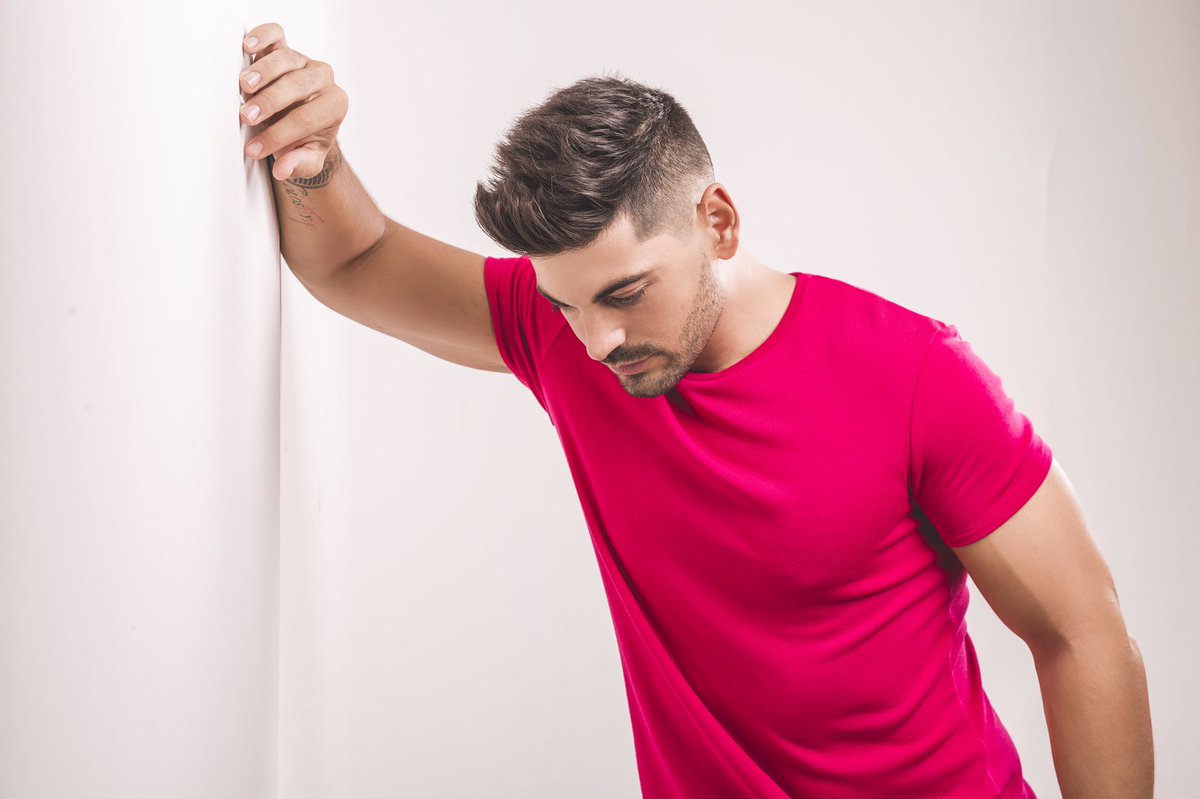 SalvaOrtega's tweet photo. ‼️ya podemos anunciarlo, este lunes estreno de mi nuevo videoclip Pido Perdón en mi canal de @youtube  y en todas mis redes sociales. Será a las 11:00 de la mañana‼️ estad muy atentos. 
Tenéis ganas??????
#videoclip #estreno #pidoperdon  #musica
Patrocinado por @Clinica_Volta https://t.co/c1XYjqHi3J
