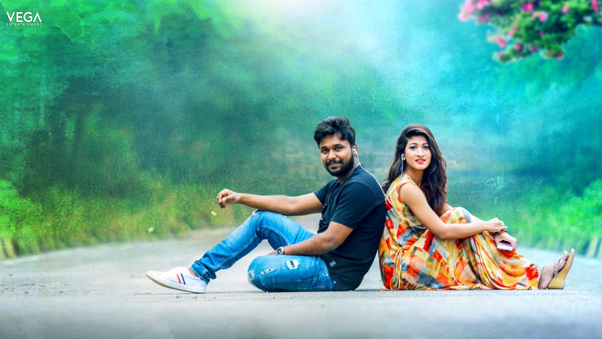 vegaent's tweet photo. #EvareEvare Lyrical Video From #Varsha Short Film Releasing Tomorrow..!!
Director : #SaiKarthikNallamothu
Produced by : #NKDVPrasad
Music : #GaneshPandyan
#RakRam #GeethikaRatan #VarshaFilm #VarshaShortFilm #Vega #Entertainment #VegaEntertainment https://t.co/JGuZYYkS2a