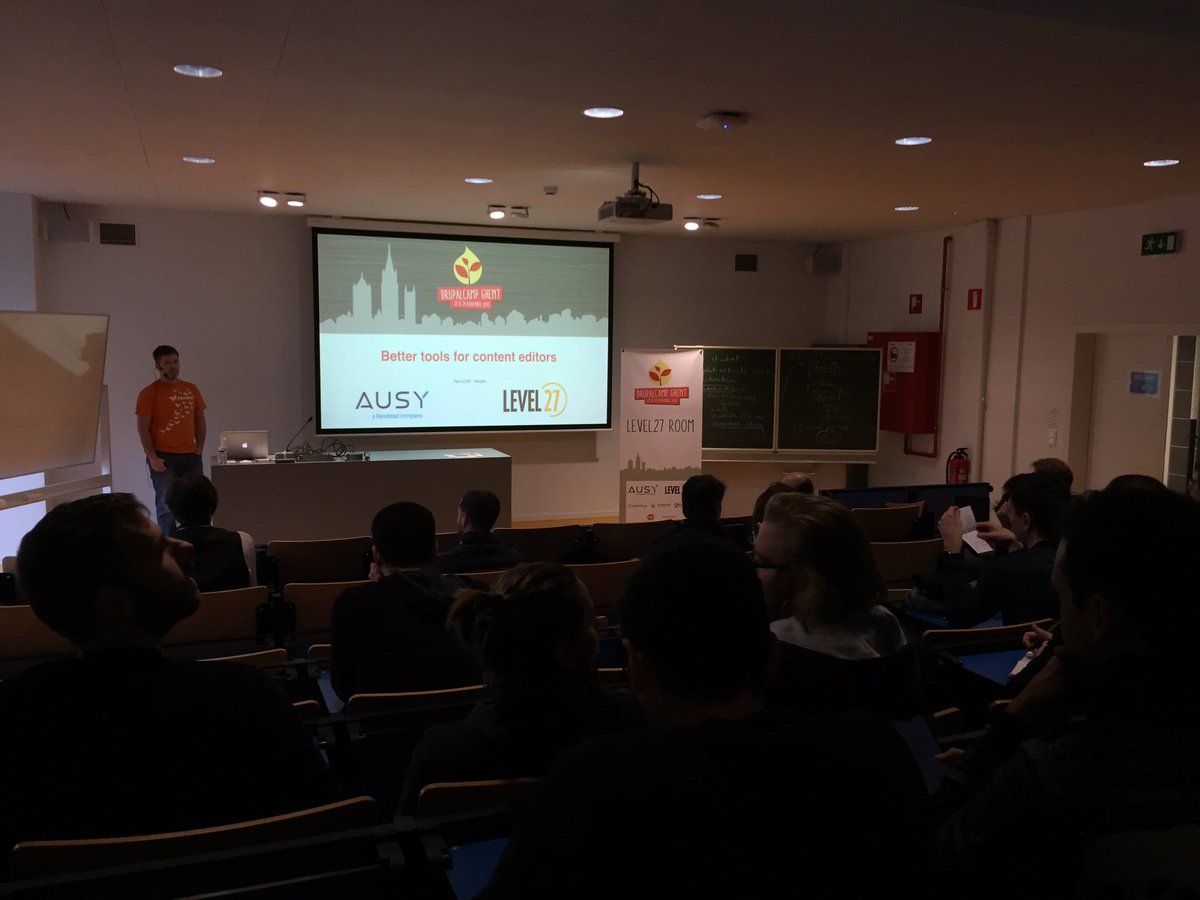 gdeudon's tweet image. Back to school at #drupalcampbe 😉