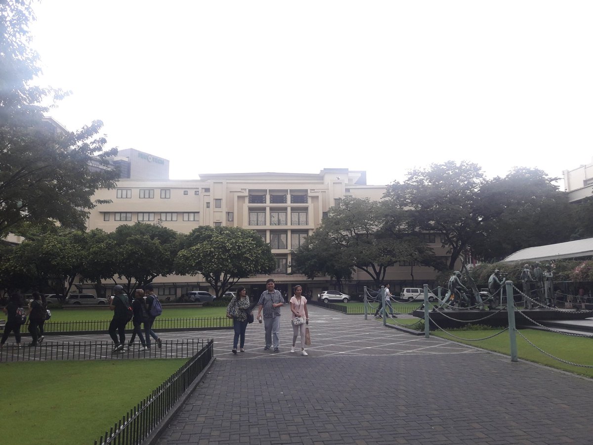 I_AM_ADORA's tweet photo. Sobrang miss pa din kita! Kay sayang mga alaala nagbabalik sa tuwing ako sayo'y bumabalik..  #FEU #Tamaraw https://t.co/cKuwPbRDhM