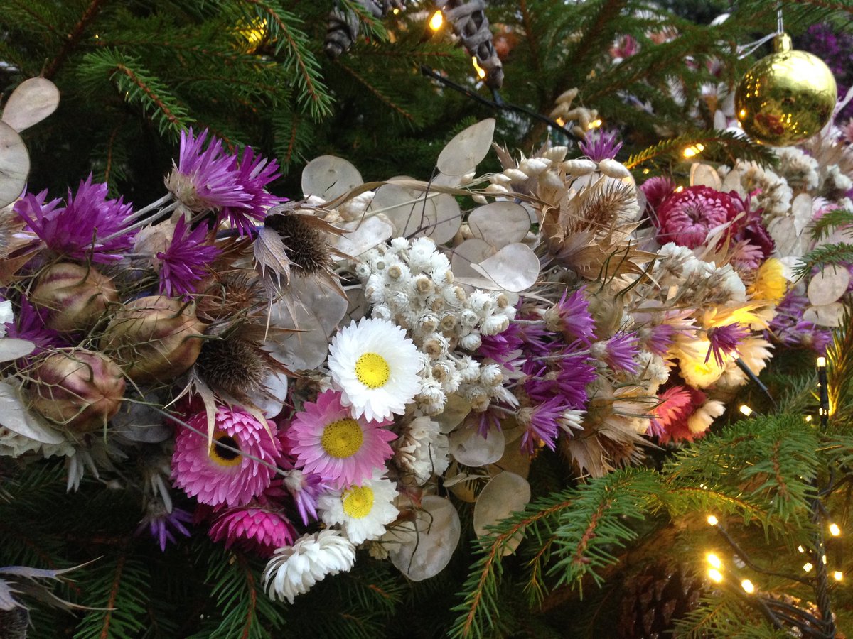 NT Wallington tweet media