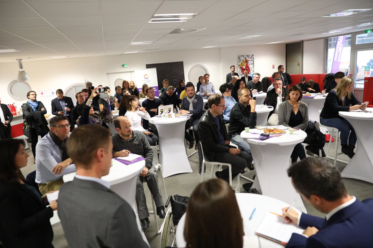 Simine_Namdar's tweet photo. @Mtp_FrenchTech réunie autour de @Montpellier3m &amp; son president : véritable  accélérateur #innovation #créativité, #emplois ac dps 2014, 42 entreprises labellisées, 350 M€ levées de fonds @BIC_Montpellier,  #2e incubateur 🌐,future halle #FrenchTech_MTP à  #Cambaceres @Saurel_P https://t.co/NfkhxKBmYi