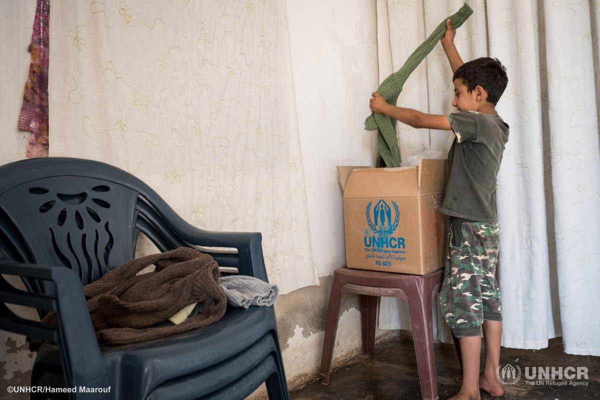 يسعى فريق المفوضية في سوريا <a href="/UNHCRinSYRIA/">UNHCR Syria</a> لتقديم المساعدات الشتوية هذا العام لمليون شخصٍ من المتأثرين بالأزمة السورية، وقد نجح في الوصول إلى 344,408 شخص (حتى 5 نوفمبر). 

للتبرع: giving.unhcr.org/winter