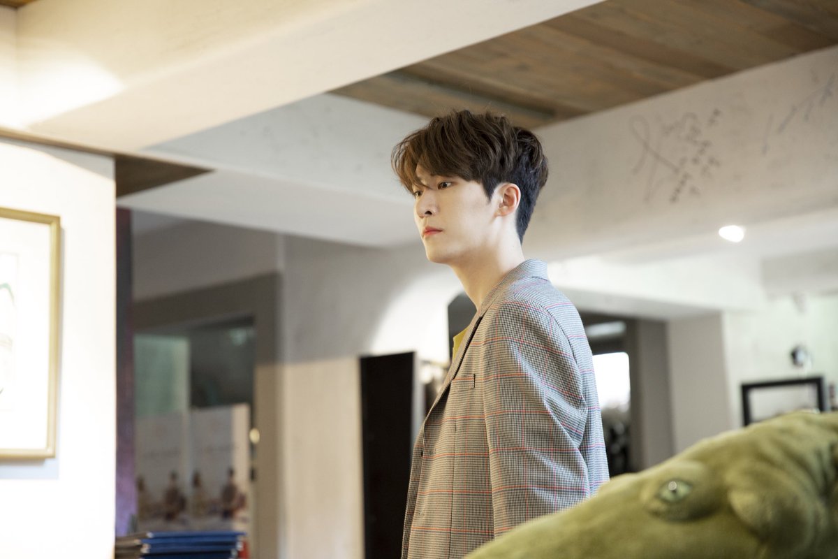 BNF_twit's tweet photo. 팬들에게 보내는 네번째 선물🎁

옆모습마저 심쿵하게 만드는 하랑💘

Forth gift for our fans

Harang melting our hearts even
with his side view

#BNF #베네핏 #하랑 https://t.co/XvqsRYRhH1