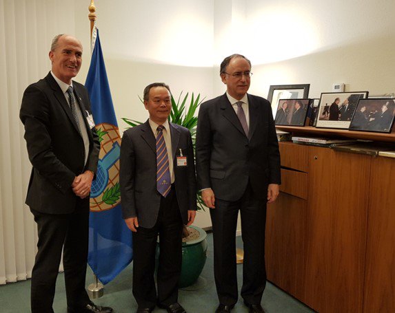 OPCW_ST's tweet photo. Great to see @IUPAC President & Secretary-General in The Hague for #RC4. Thanks for a productive meeting with @OPCW Director-General! #IamaScienceDiplomat https://t.co/qE8Ita8pIO