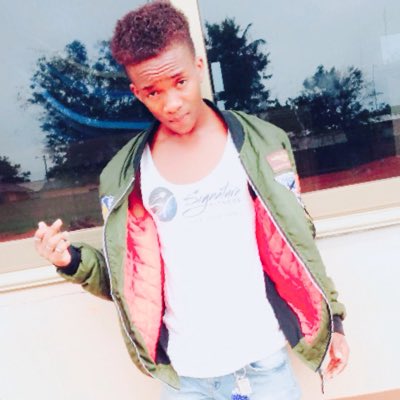 StoneGodreal's tweet photo. Bang! Bang! Life is a journey not a competition #NewProfilePic #ShowBizNow #SureGiftsBlackFriday #HappyThanksgiving #zylofonmusic https://t.co/S5jClUb49O