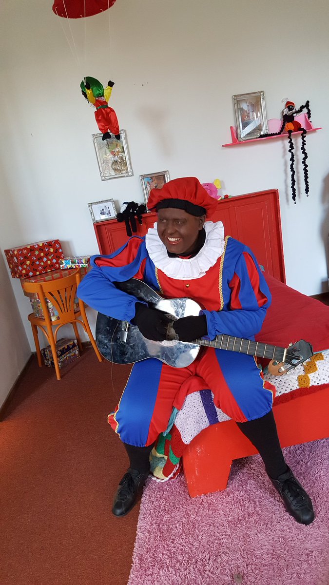 Wat een plezier bij start van dag 6 in 't Sinterklaashuis #Dordrecht ! T/m 4 december geopend. Zie sinterklaashuis.nl