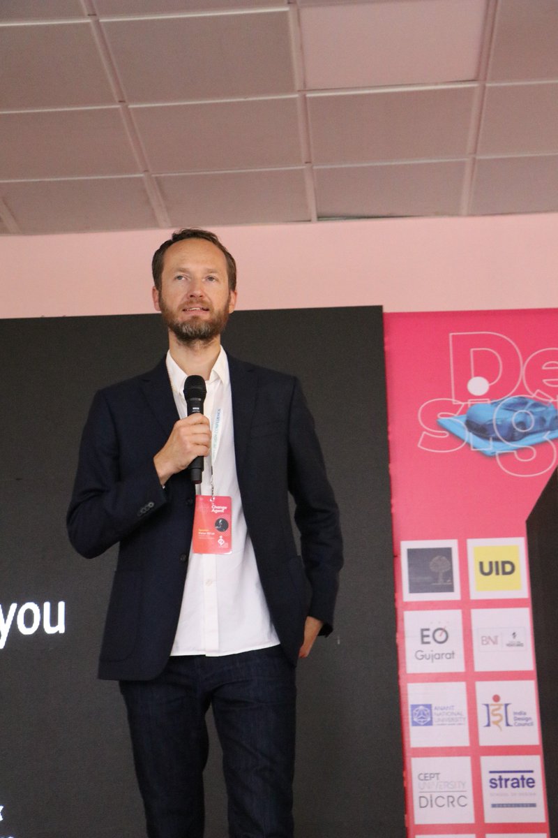 AhmDesignWeek's tweet photo. Distinguished Speaker, Peter Bilak interacted with the audience on design and typeface design at #IndiaDesignConfluence
@typotheque
#IDC #DesignFestival https://t.co/npHXUHc6oJ
Venue Partner: Unitedworld Institute of Design (UID)
23-24-25 Nov. 2018 https://t.co/7FxTx0ps7e