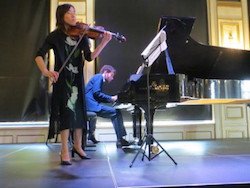 ResMusica's tweet photo. Les Moments Musicaux de la Baule célèbrent Schubert
https://t.co/0TAjCMhbZ6
#momentsmusicaux #labaule #RenéMartin #JeanClaudePennetier #AdamLaloum #ClaireDésert #MisaYang @matanporat @YanLevionnois @violacausse @yanndubost https://t.co/bevd0alKFB