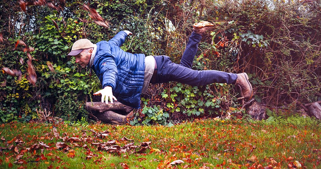 Photographer at play! Would rather be sailing but it's a tad chilly and it's this or the tax return!! #notsailing #ratherbesailing #frazaz #levitating #photography