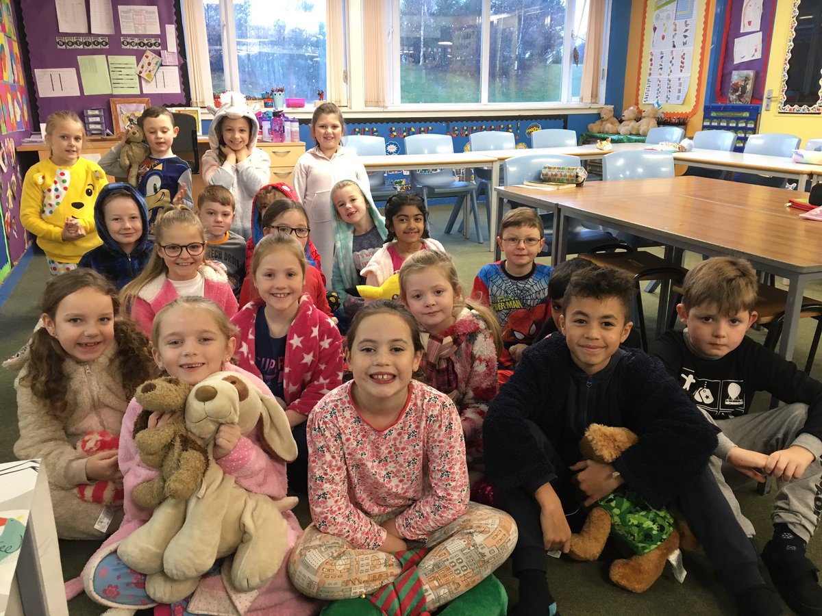 lasswadeps's tweet photo. P4X wearing their pyjamas to school today for #BooksWeekScot #lpsloves2read https://t.co/Eq5BFV0HSW