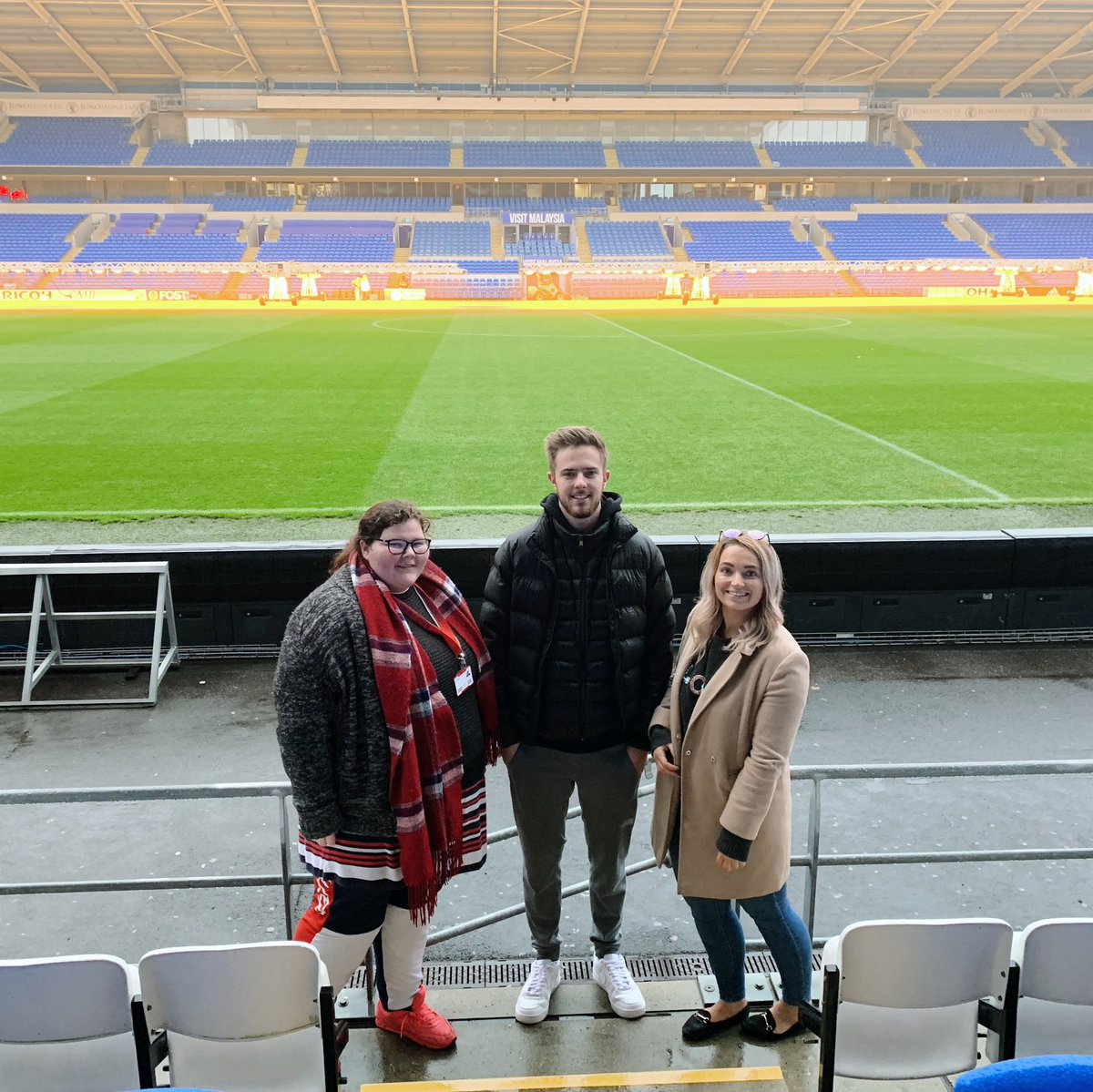 Some of our charity committee are in Cardiff City Stadium helping to clear up after last nights Sleep Out event hosted by Llamau. We’re always grateful and honoured to help out where we can 😊