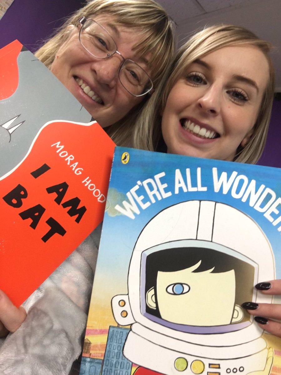 lasswadeps's tweet photo. Here is Mrs Viola & Miss Binnie’s #teacherbookselfie! Mrs Viola recommends ‘I am Bat’ for the fabulous illustrations & Miss Binnie loves the message in ‘We’re all Wonders’ #choosekind #lpsloves2read https://t.co/1a5ZEMr8Iz