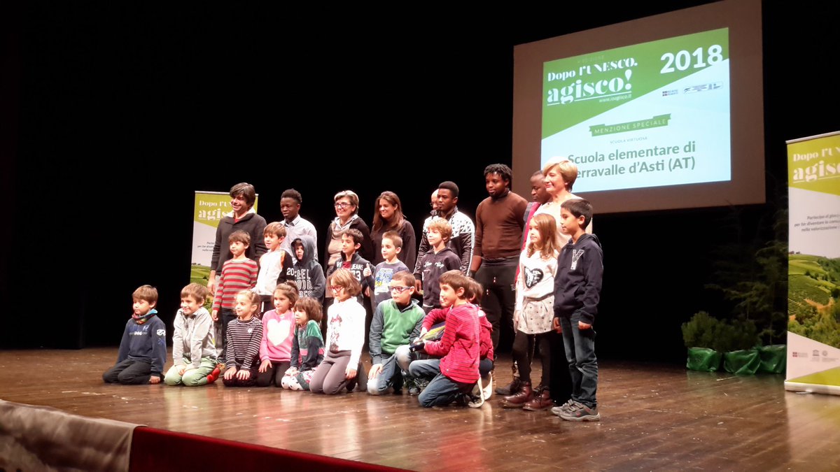 piemonte_italia's tweet photo. Ultima menzione speciale alla Scuola elementare di Serravalle d'Asti "Dopo L'UNESCO agisco" #Piemonte #piemontedavivere #ioagisco https://t.co/qbcYGiAdNA